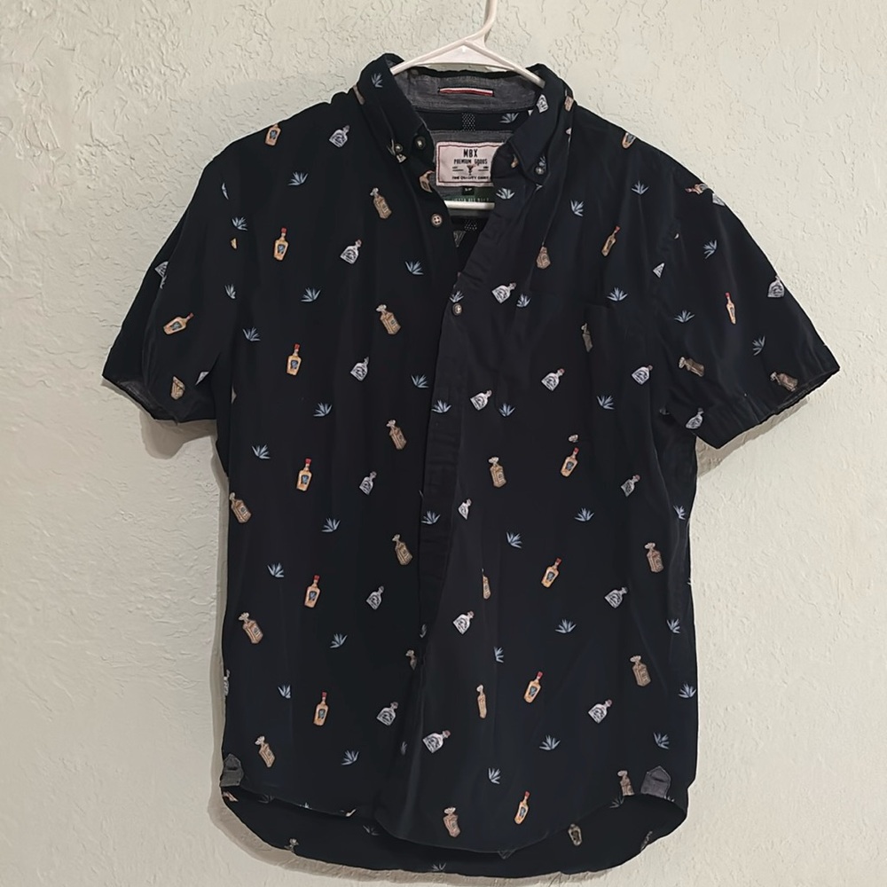 MBX Premium Goods Tequila print button down shirt size small